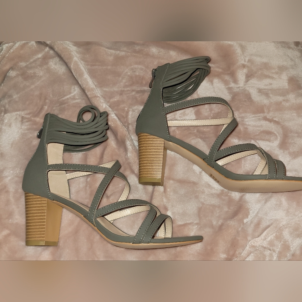Journee Collection Olive Strappy Heels